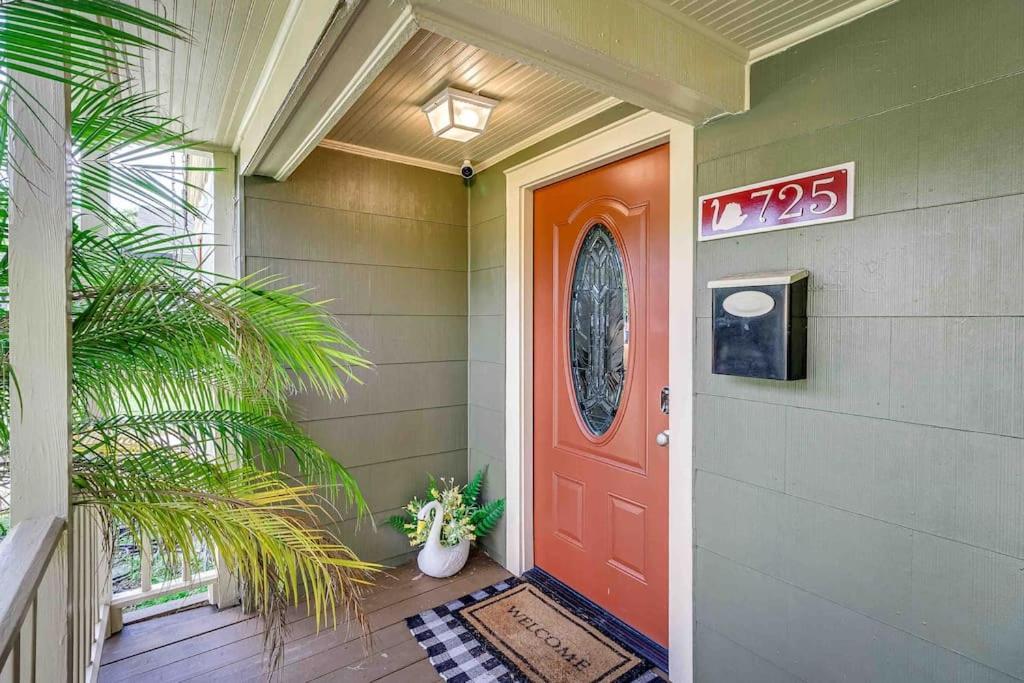 Cozy Cute Bungalow Steps From Swan Lake Morton Villa Lakeland Exterior foto